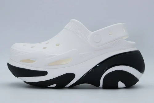 Crocs Bubble Crush Clog (210061-100)