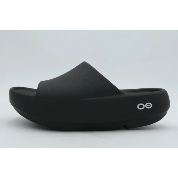 Oofos Ooahh Plus Παντόφλες (2200 BLACK)