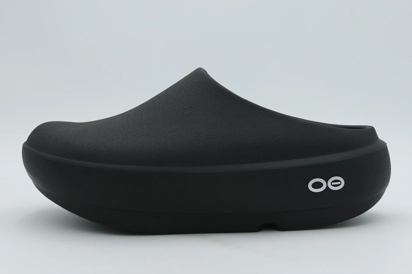 Oofos Oocloog Plus Σαμπό Μαύρο