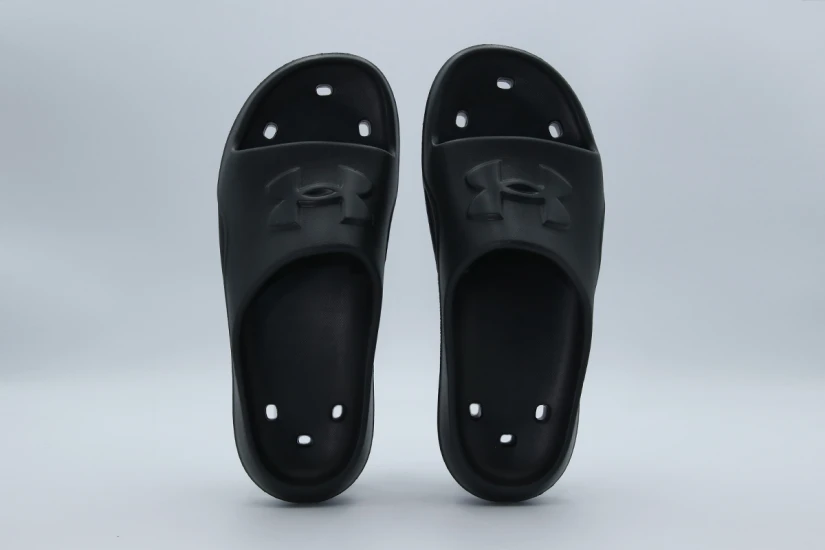 Under Armour Locker V SL Ανδρικές Παντόφλες Μαύρες