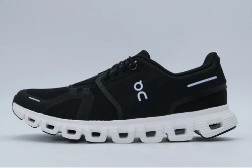 On Cloud 6 Sneakers (3WF10060299)