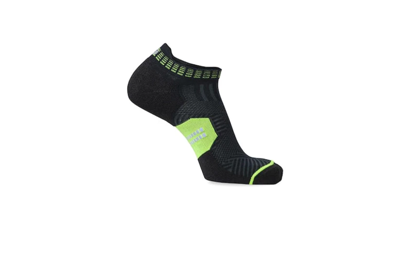 X-Code Long Run Hi Vis Unisex Κάλτσες μέχρι τον Αστράγαλο Μαύρες