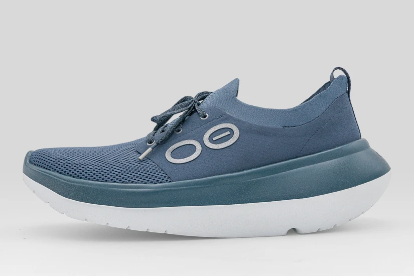 Oofos Oomy Stride Ανδρικά Παπούτσια Αποκατάστασης Μπλε Σκούρο, Λευκά