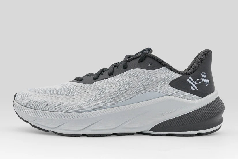 Under Armour Turbulence 3 Ανδρικά Αθλητικά Παπούτσια για Τρέξιμο Γκρι Ανοιχτό, Μαύρα