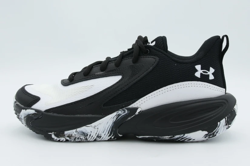 Under Armour Lockdown 8 Παιδικά Μπασκετικά Παπούτσια Μαύρα, Λευκά