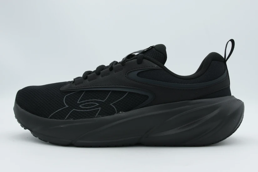Under Armour Surge 5 Ανδρικά Αθλητικά Παπούτσια για Τρέξιμο Μαύρα