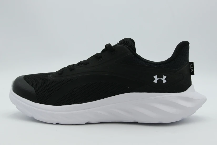 Under Armour Ascend AL Παιδικά Αθλητικά Παπούτσια για Τρέξιμο Μαύρα, Λευκά