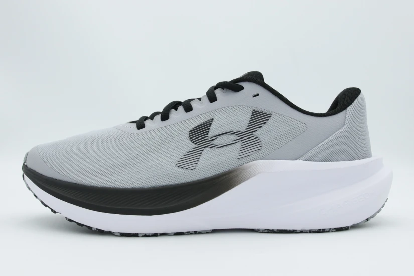 Under Armour Chase Ανδρικά Αθλητικά Παπούτσια για Τρέξιμο Γκρι Ανοιχτό, Μαύρα, Λευκά