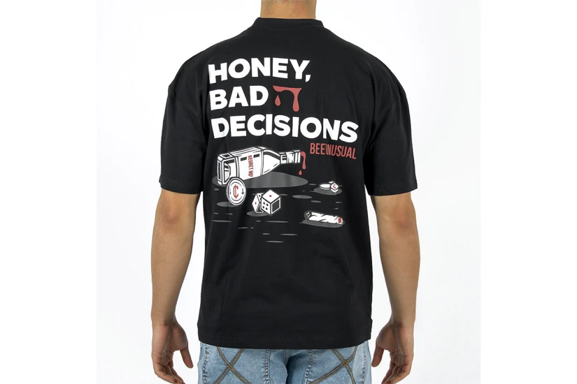 Bee Unusual Bad Decisions Ανδρικό Κοντομάνικο T-Shirt Μαύρο, Διάφορα Xρώματα