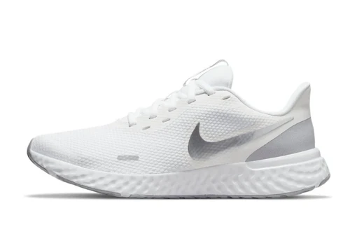Nike Wmns Nike Revolution 5 (BQ3207 100)