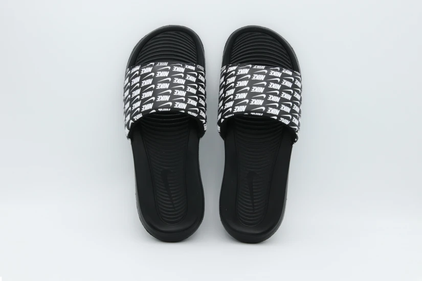 Nike Victori One Slide Ανδρικές Παντόφλες Μαύρες, Λευκές
