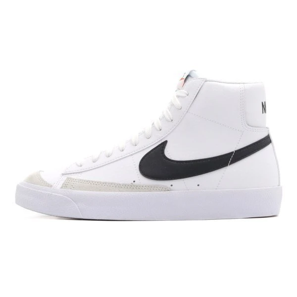 Nike Blazer Mid 77 Sneakers (DA4086 100)