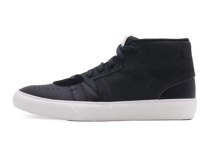 Jordan Series Mid Sneakers (DA8026 004)