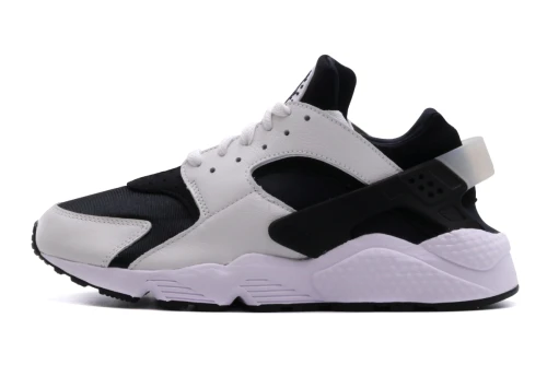 Nike Air Huarache Sneakers (DD1068 001)