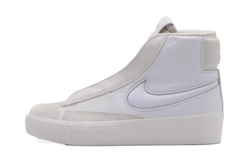 Nike Blazer Mid Victory Sneakers (DR2948 100)
