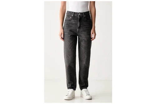 Tommy Jeans Ultra High Rise Tapered Mom Παντελόνι Τζιν Γυναικείο (DW0DW21812 1BZ)