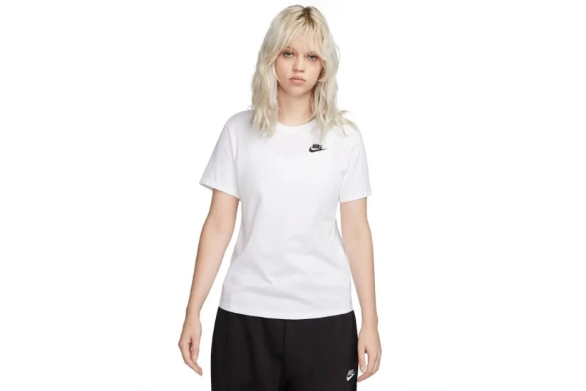 Nike Sportswear Club Essentials Γυναικείο Κοντομάνικο T-Shirt Λευκό