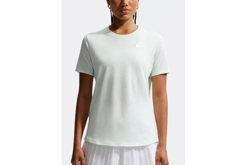 Nike Sportswear Club Essentials Γυναικείο Κοντομάνικο T-Shirt Μέντα