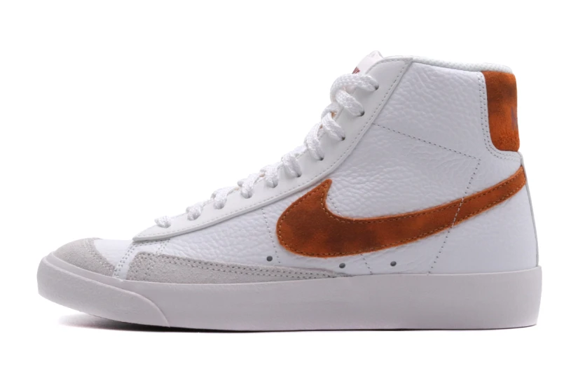 Nike Blazer Mid 77 Γυναικεία Sneakers Λευκά, Πορτοκαλί