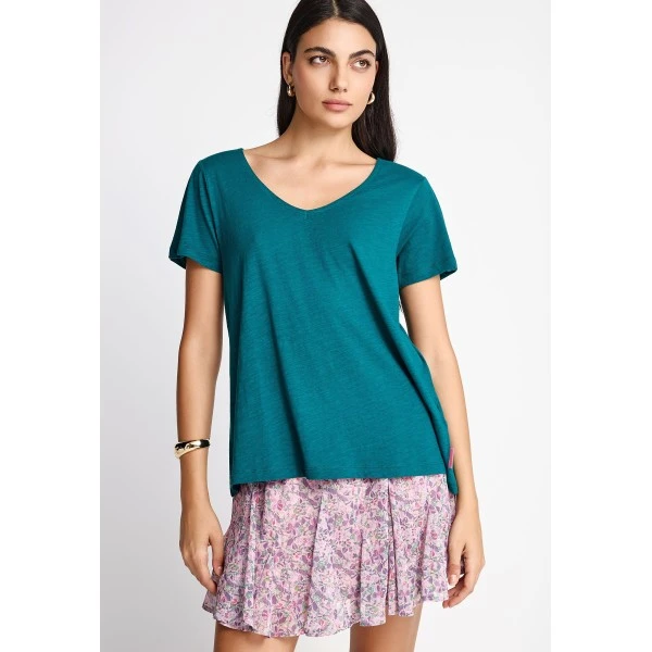 Funky Buddha The Basics Collection V-Neck T-Shirt Γυναικείο (FBL013-100-04-EMERALD)