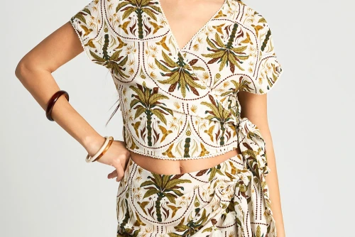 Funky Buddha Κρουαζέ Top Κοντομάνικο Γυναικείο (FBL013-112-17-OLIVE)