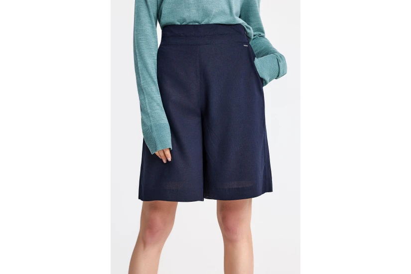 Funky Buddha Linen Blend Γυναικεία Βερμούδα Μπλε Σκούρο