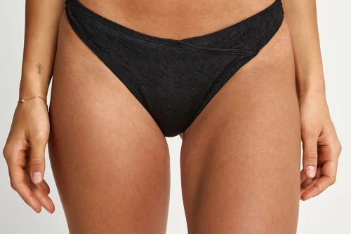 Funky Buddha Μαγιό Σλιπ Γυναικείο (FBL013-119-16B-BLACK)