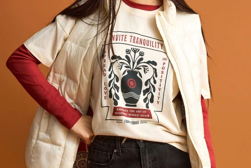 Funky Buddha Graphic Print T-Shirt Γυναικείο (FBL013-121-04-CHALK)
