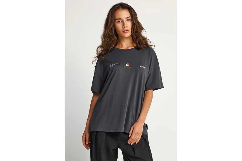 Funky Buddha Loose Fit With Artwork Print Γυναικείο Κοντομάνικο T-Shirt Ανθρακί