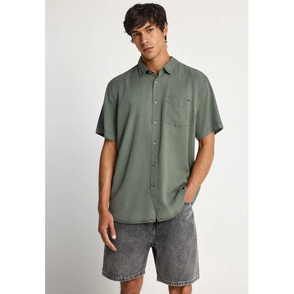 Funky Buddha Basic Lyocell Πουκάμισο Κοντομάνικο Ανδρικό (FBM013-005-05-DEEP-FOREST)