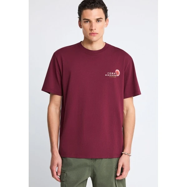 Funky Buddha Print On The Back T-Shirt Ανδρικό (FBM013-087-04-BURGUNDY)