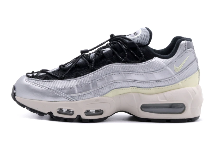 Nike Air Max 95 Γυναικεία Sneakers Ασημί, Μαύρα, Λευκά