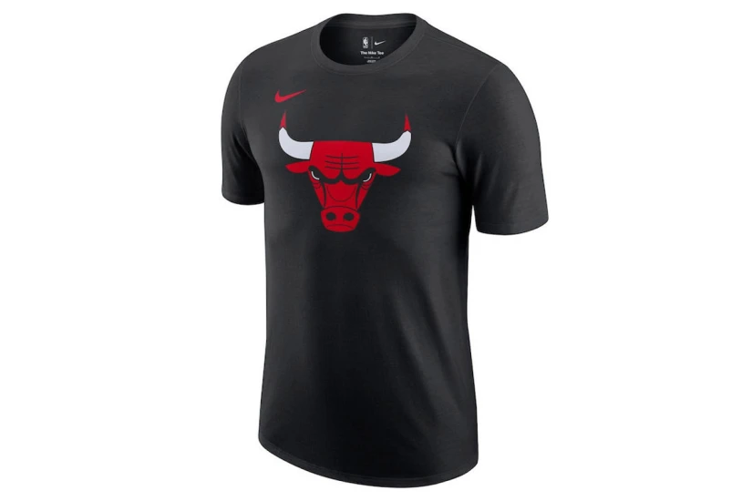 Nike NBA Essential Chicago Bulls Ανδρικό Κοντομάνικο T-Shirt Μαύρο