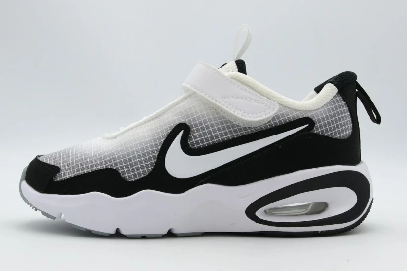 Nike Air Max Nova Sneakers (FN4459 103)