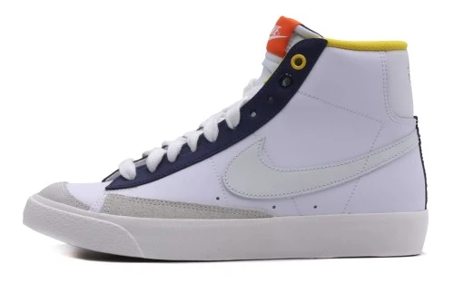 Nike Blazer Mid 77 Bg Sneakers (FN6966 100)
