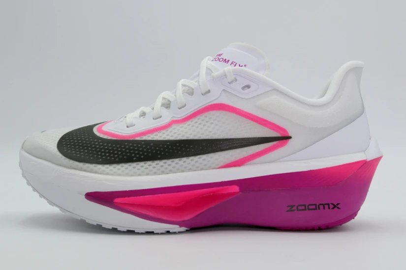 Nike Zoom Fly 6 Αθλητικά Παπούτσια για Τρέξιμο Λευκά, Μαύρα, Μωβ