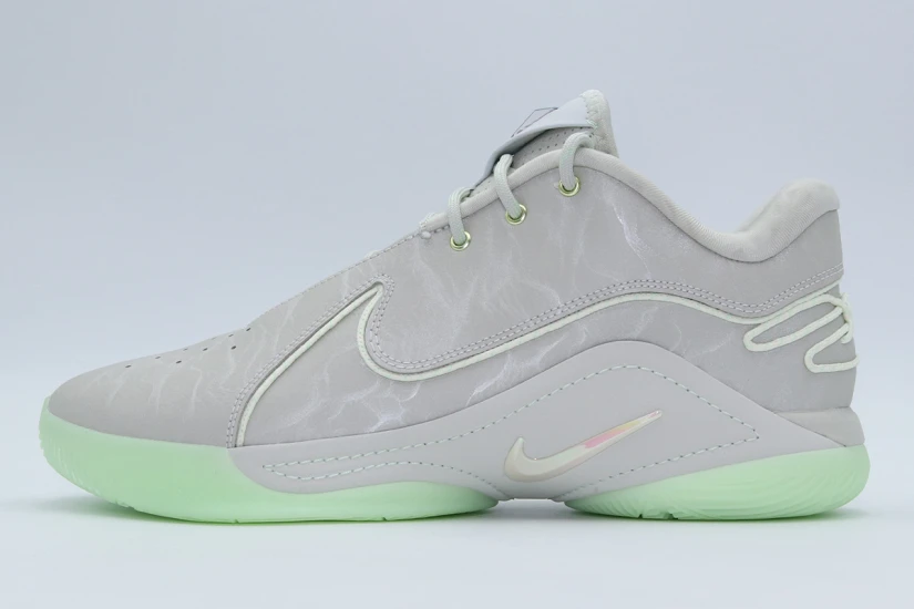 Nike LeBron XXII Ανδρικά Μπασκετικά Παπούτσια Γκρι Ανοιχτό, Φυστικί
