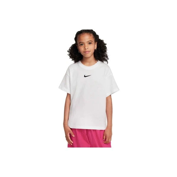 Nike Sportswear Essential T-Shirt (FZ5539 100) Nike Sportswear Essential T-Shirt (FZ5539 100)
