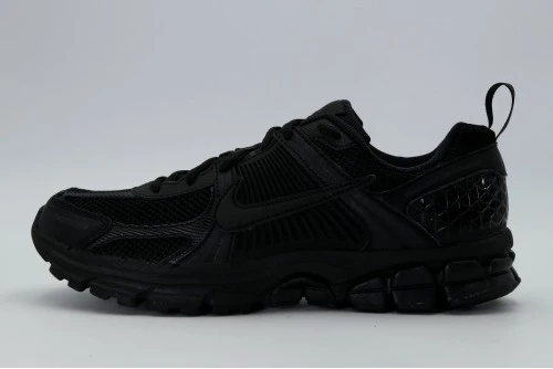 Nike Vomero 5 Sneakers (HF6998 001)