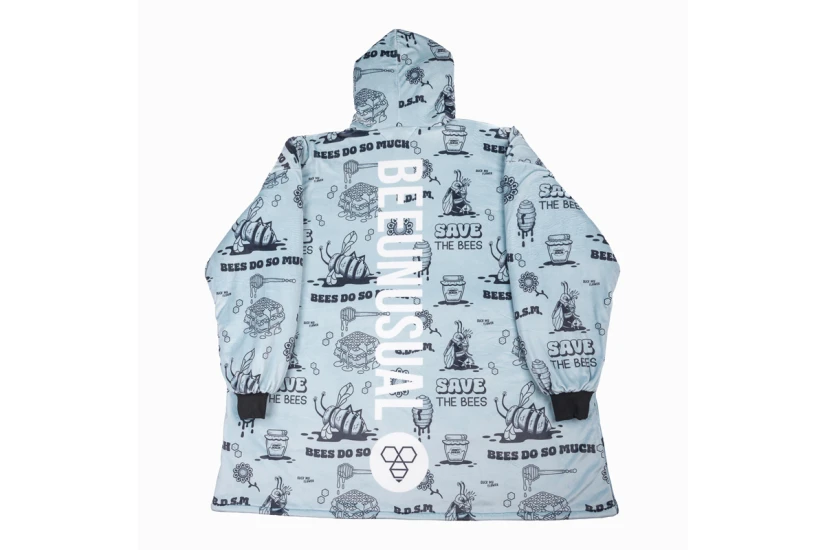 Bee Unusual BDSM Hooded Blanket Πόντσο με Κουκούλα Πολύχρωμο