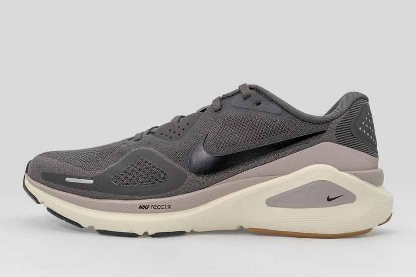Nike Structure 26 Ανδρικά Αθλητικά Παπούτσια για Τρέξιμο