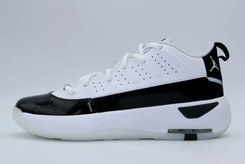 Jordan Max Aura 7 Sneakers (HQ2091 100)