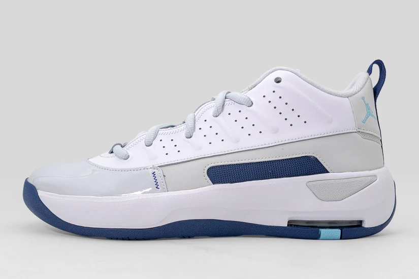 Jordan Max Aura 7 Ανδρικά Sneakers Λευκά, Μπλε, Γκρι Ανοιχτό