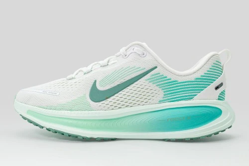 Nike Vomero 18 Αθλητικά Παπούτσια Για Τρέξιμο (HQ2157 106)