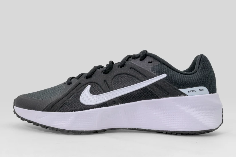 Nike Metro Tek Sneakers Μαύρα, Λευκά