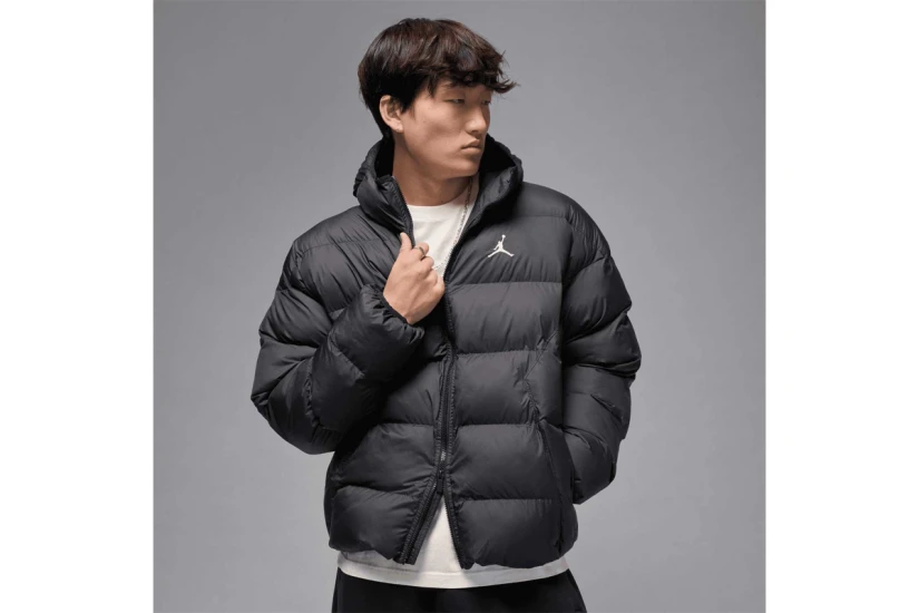 Jordan Brooklyn Therma-Fit Ανδρικό Μπουφάν Puffer με Κουκούλα Μαύρο