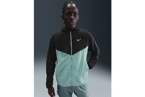 Nike Stride Repel Uv Running Μπουφάν Αντιανεμικό Ανδρικό (HV4548 014)