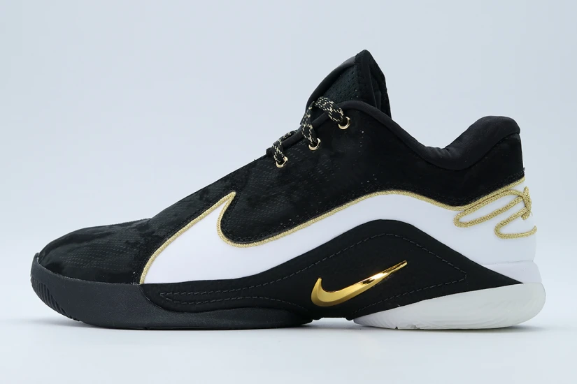 Nike Lebron XXII "Mogul" Μπασκετικά Παπούτσια Μαύρα, Λευκά, Χρυσά