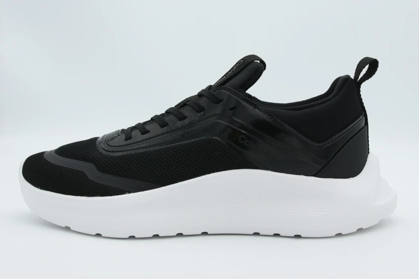 Calvin Klein Curve - Lightweight Runner Γυναικεία Sneakers Μαύρα, Λευκά