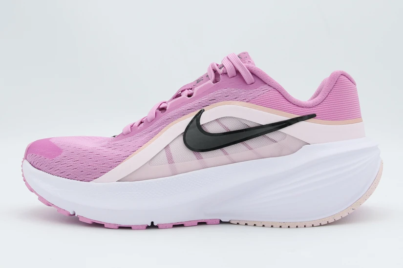 Nike Downshifter 14 Γυναικεία Αθλητικά Παπούτσια για Τρέξιμο Ματζέντα, Λευκά, Μαύρα